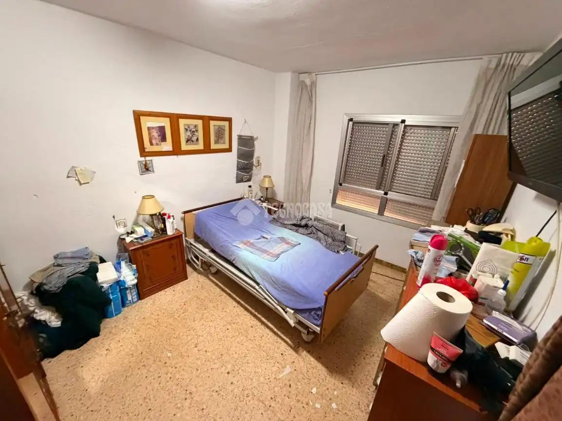 Habitación de Piso en venta en Paterna con Aire acondicionado y Balcón