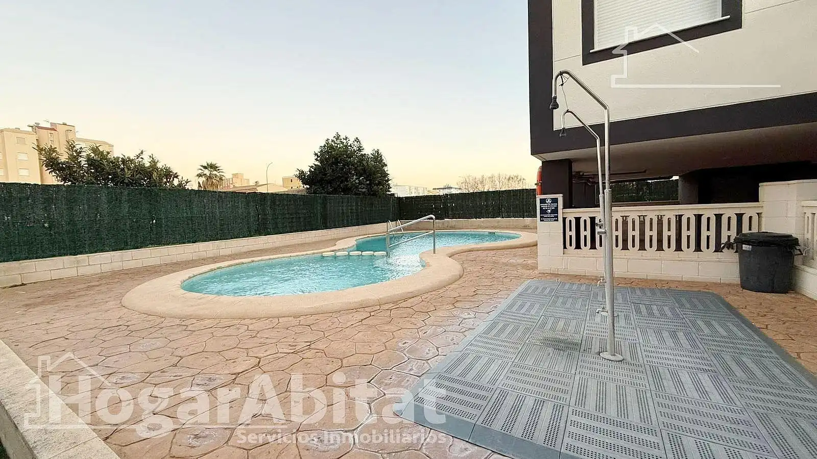 Swimming pool of Flat for sale in Piles  with Private garden, Terrace and Furnished