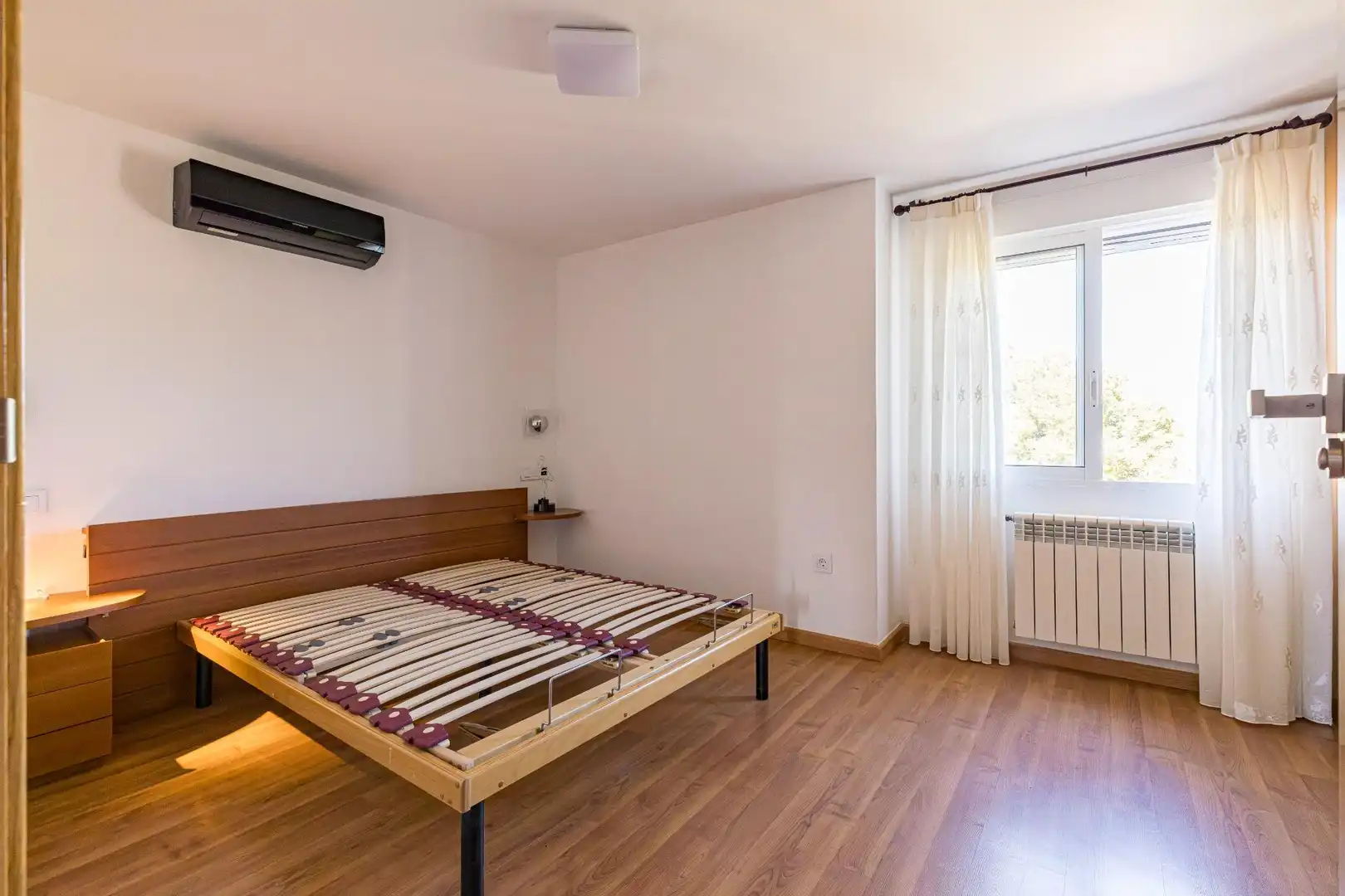 Dormitori de Casa adosada en venda en Murcia amb Aire condicionat, Jardí privat i Terrassa