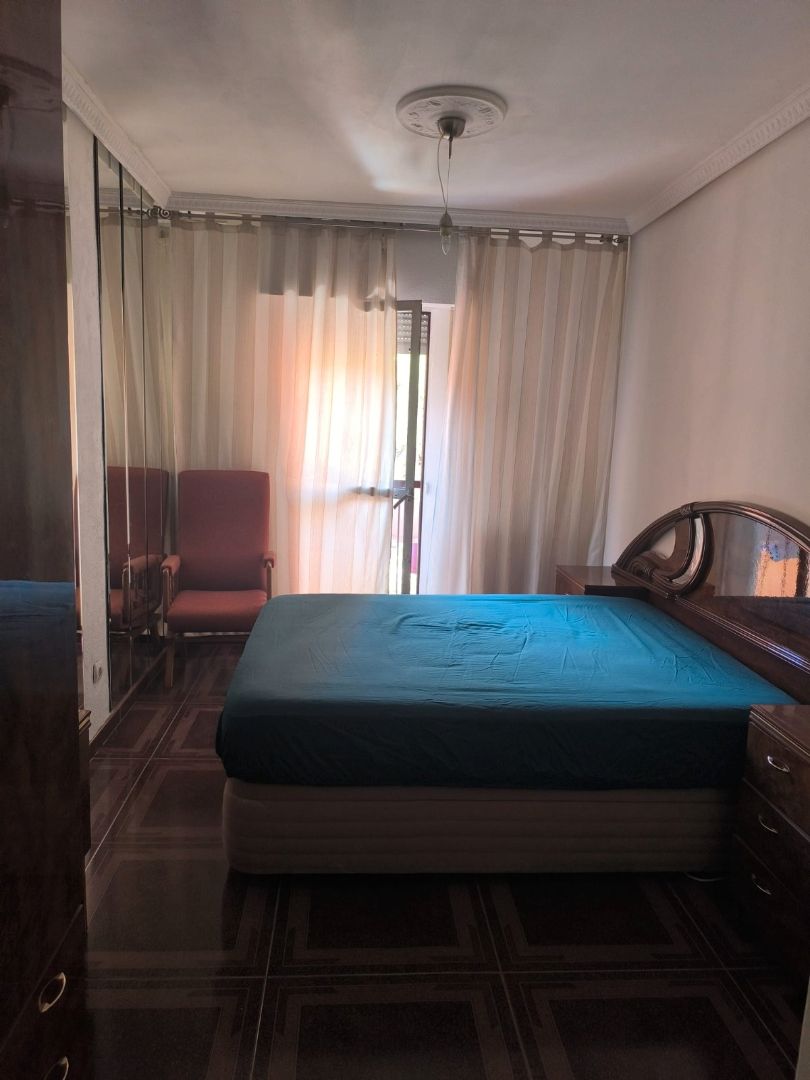 Bedroom of Flat for sale in  Madrid Capital  with Air Conditioner, Heating and Parquet flooring