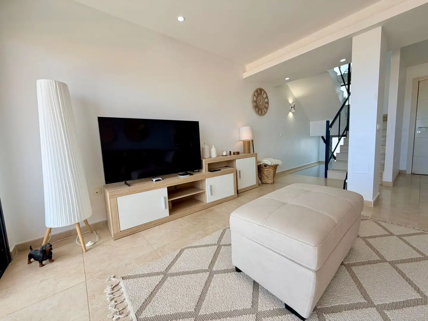 Wohnzimmer von Maisonette zum Verkauf in Antigua