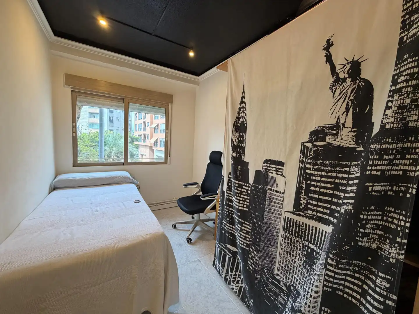 Bedroom of Flat for sale in Alicante / Alacant  with Air Conditioner and Heating