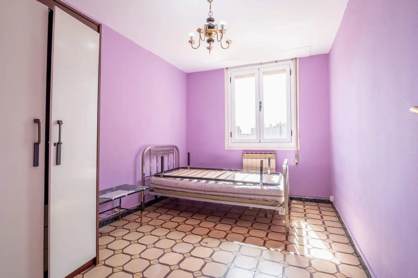 Habitación de Piso en venta en Zaragoza con Calefacción y Parquet