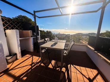 Reihenhaus mit Pool zum Verkauf in Calle Isla Mallorca 14
