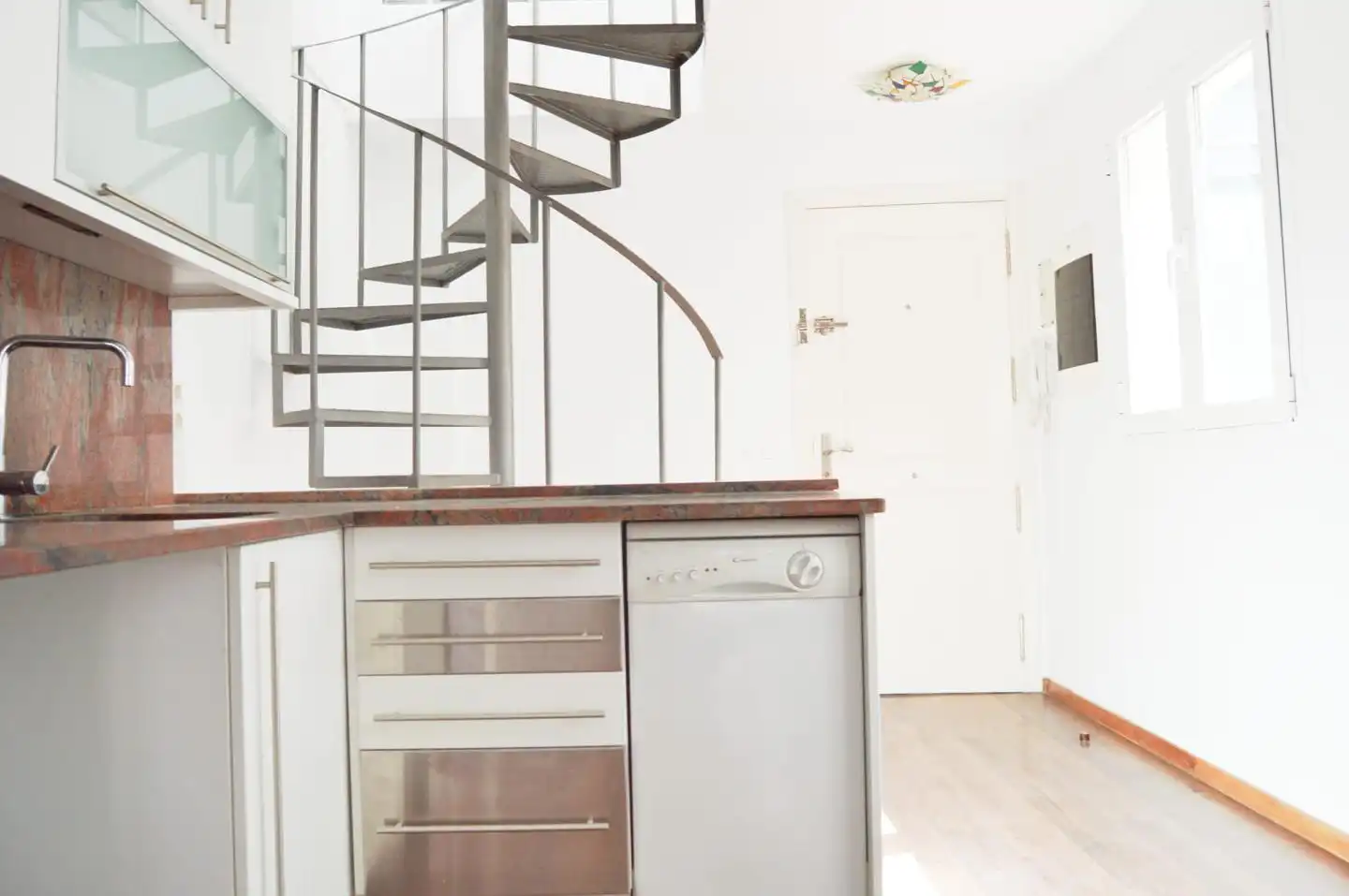 Penthouse mit Aufzug zur Miete in Calle del Mesón de Paredes, imagen 6