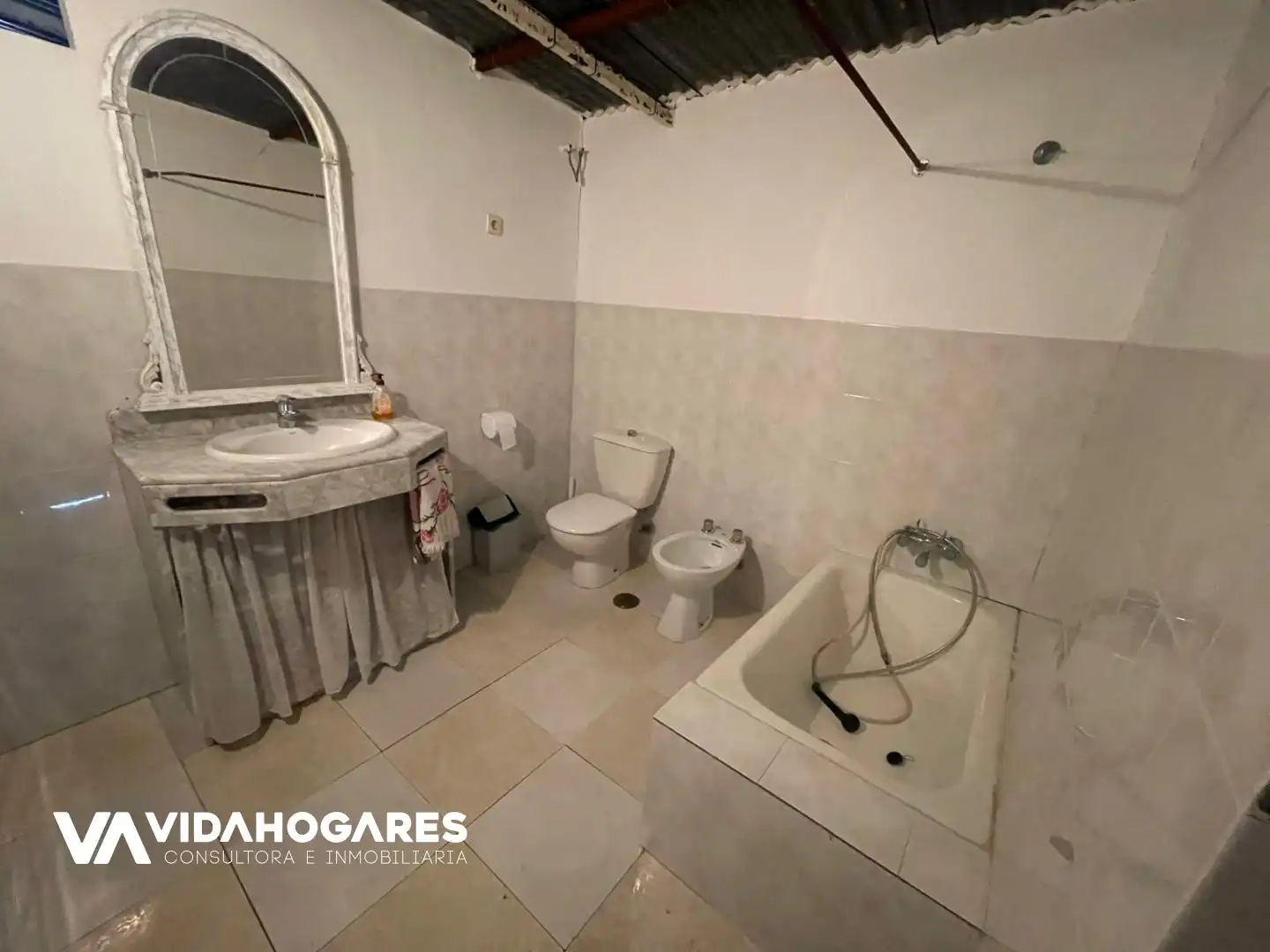 Bany de Residencial en venda en Rota