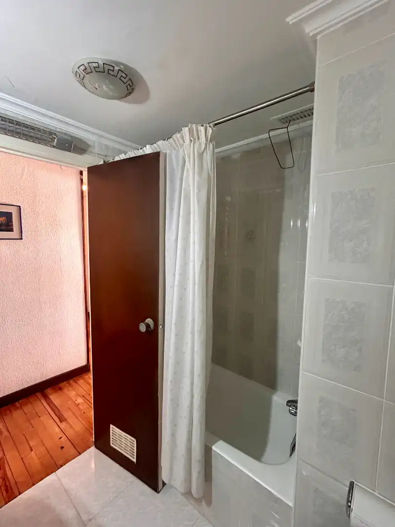 Flat with terrace for sale in Beraun - Pontika, imagen 12