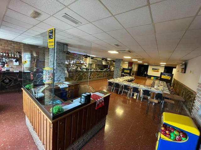 Local comercial en Alquiler en Santa Cristina - San Rafael
