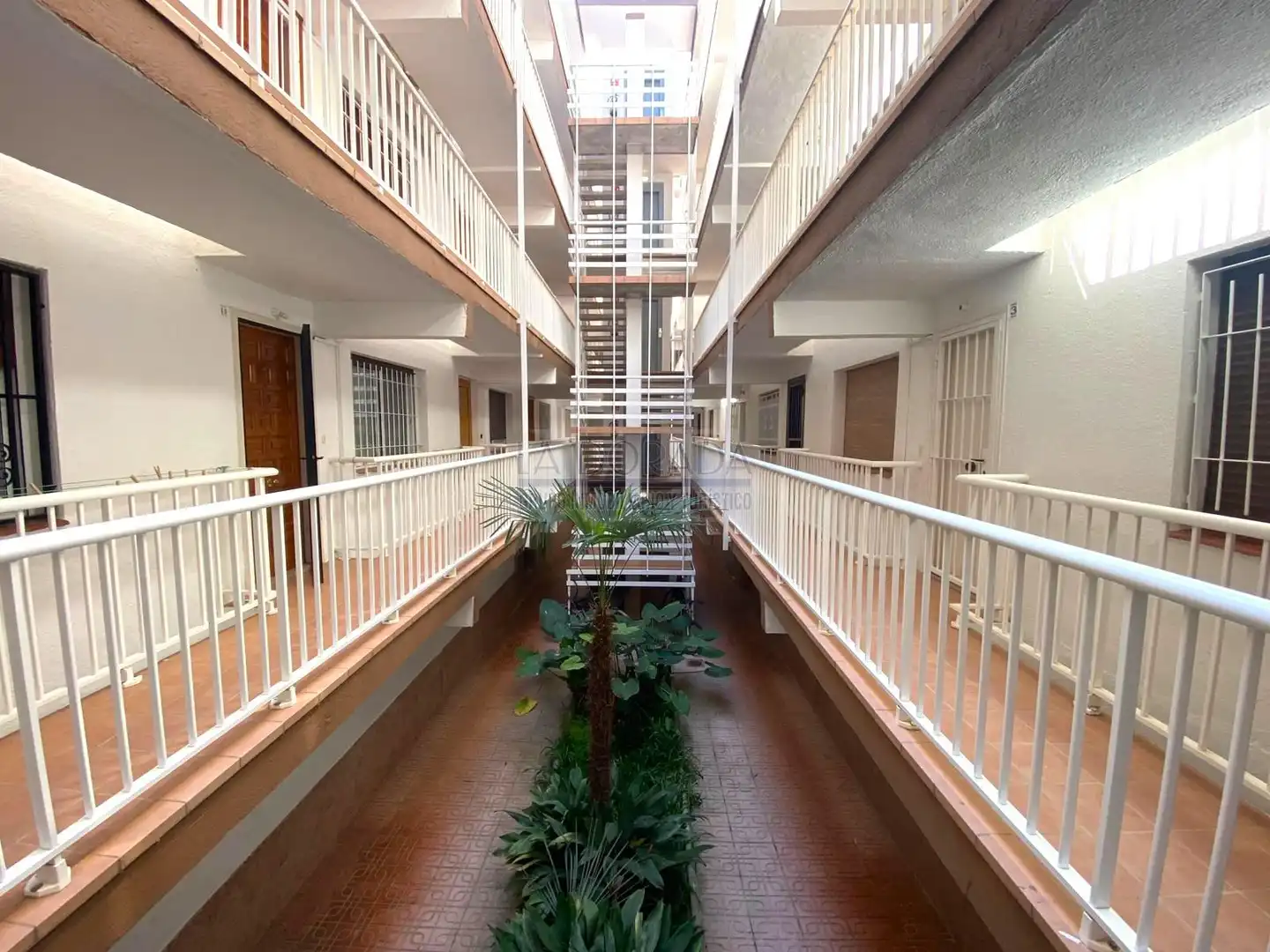 Wohnung zum Verkauf in Cambrils mit Klimaanlage, Terrasse und Möbliert
