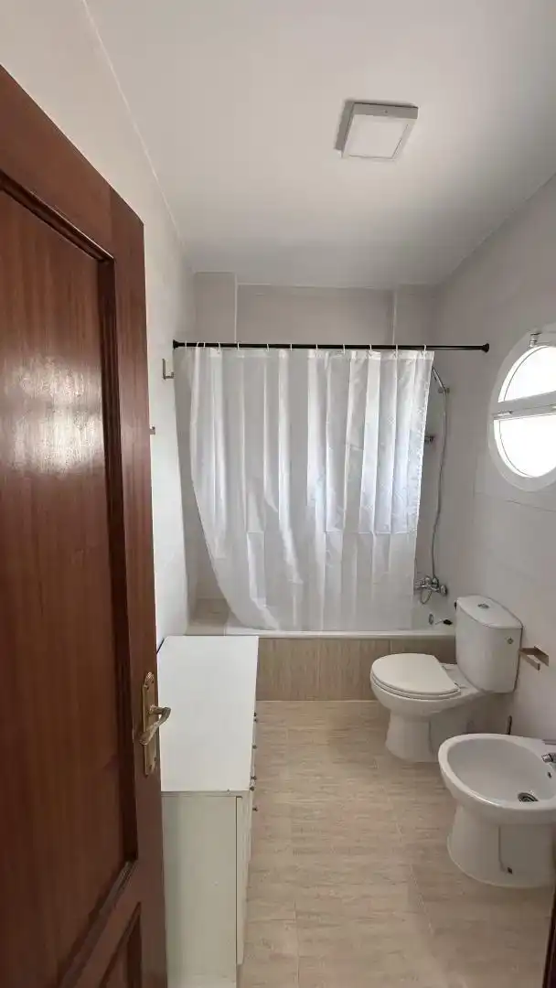 Bathroom of Detached homes for rent in San Juan del Puerto, Huelva