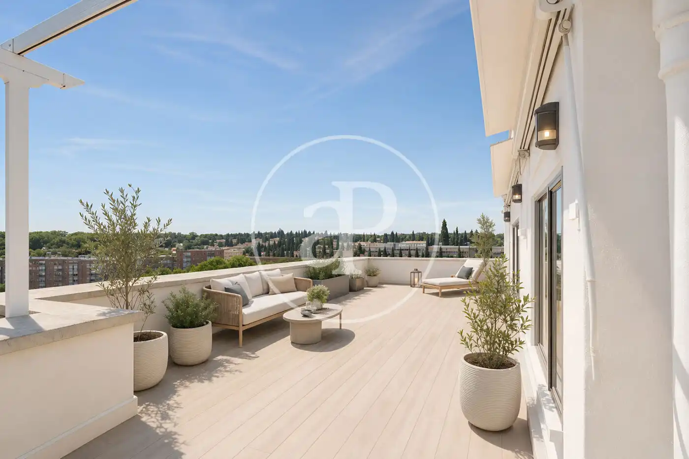 Terrassa de Àtic en venda en Madrid amb Aire condicionat, Calefacció i Jardí privat