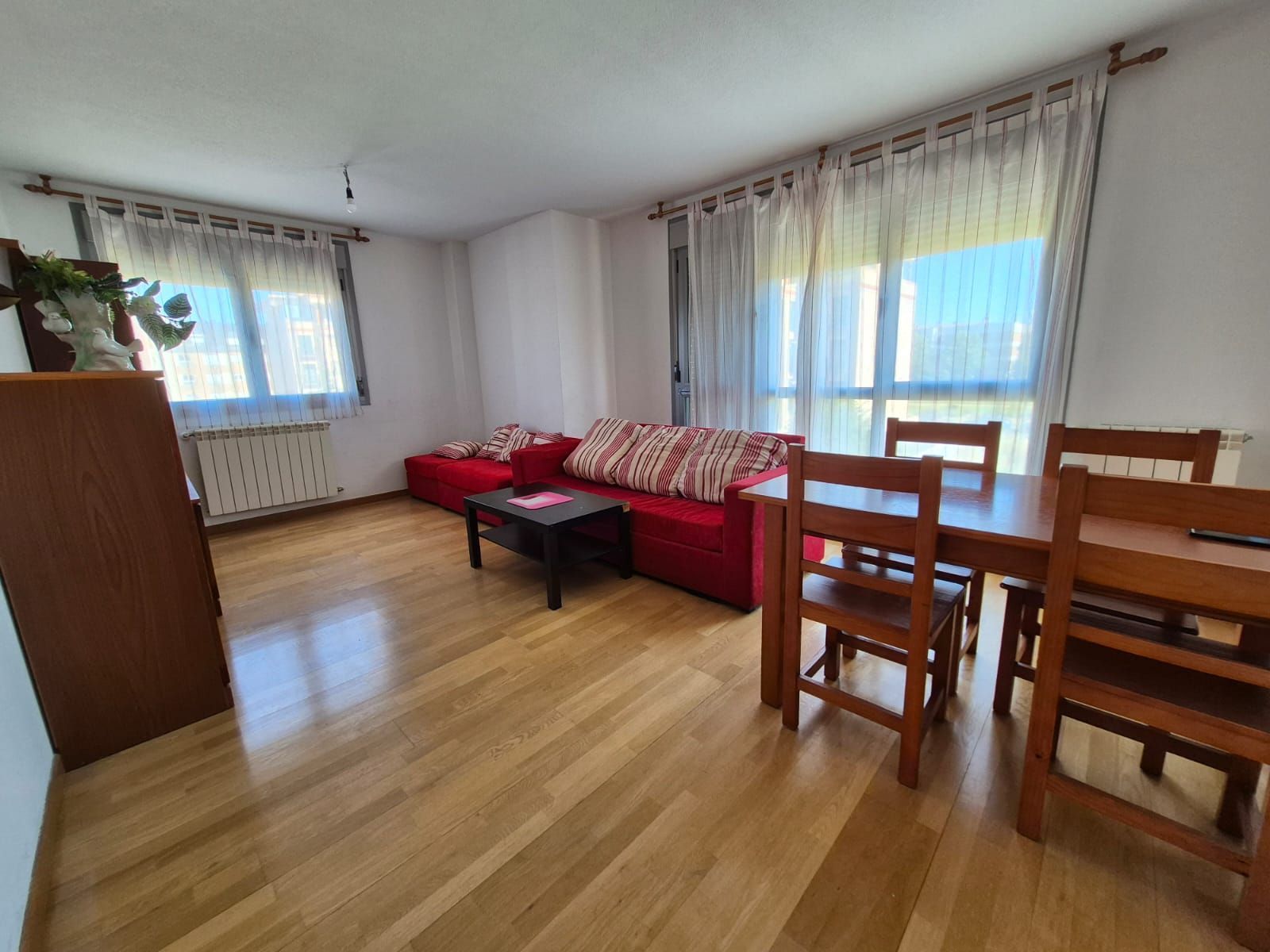 Living room of Flat to rent in Ávila Capital  with Heating and Furnished