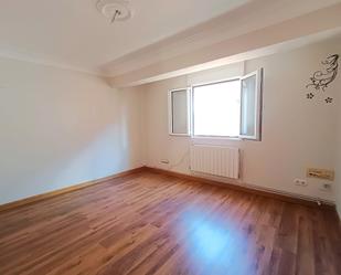 Bedroom of Flat for sale in Santander  with Heating