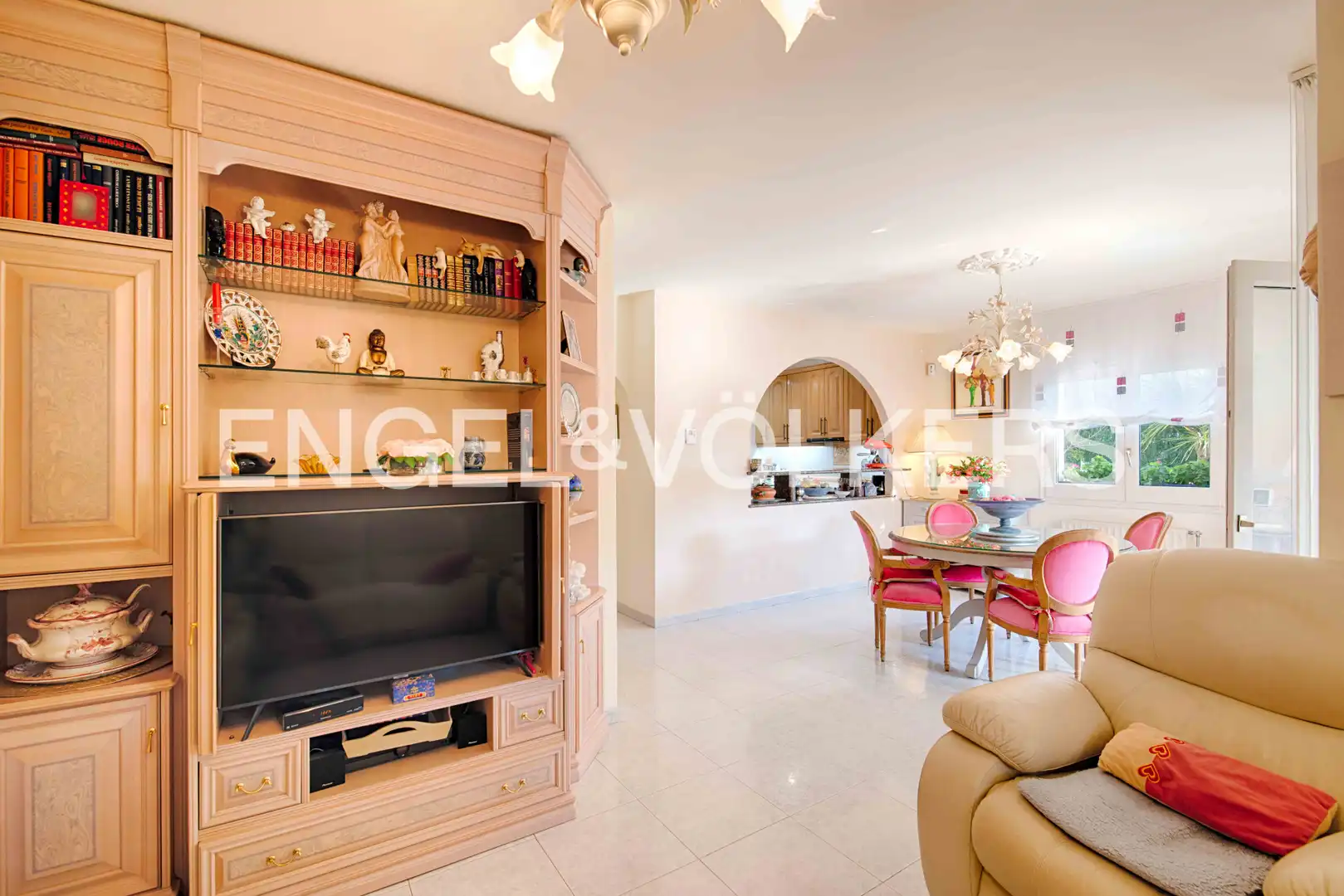Casa con piscina en venta en Carrer de Sant Morí, imagen 11