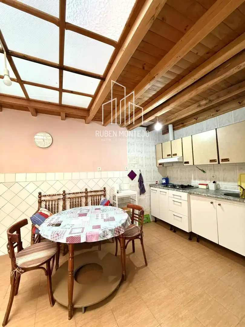 Kitchen of Houses for sale in Topas  with Private garden and Furnished