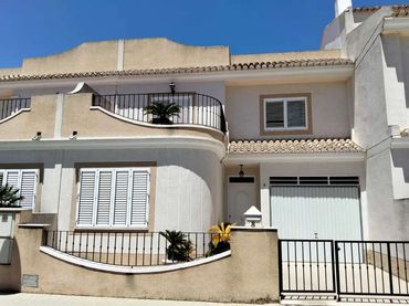 Adosado en venta en Polinyà de Xúquer