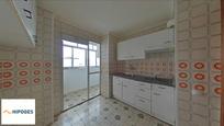 Kitchen of Flat for sale in Laguna de Duero