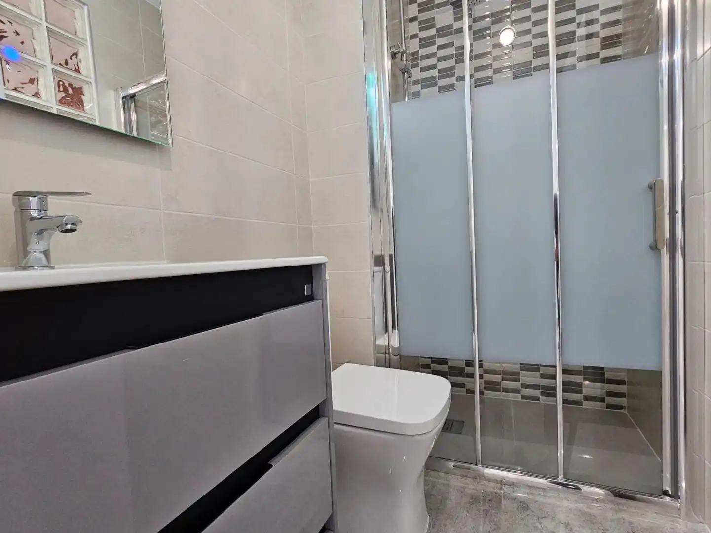 Bathroom of Detached homes for rent in Castellón de la Plana / Castelló de la Plana  with Heating, Terrace and Furnished