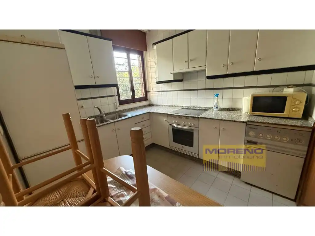 Kitchen of Flat for sale in Sarria