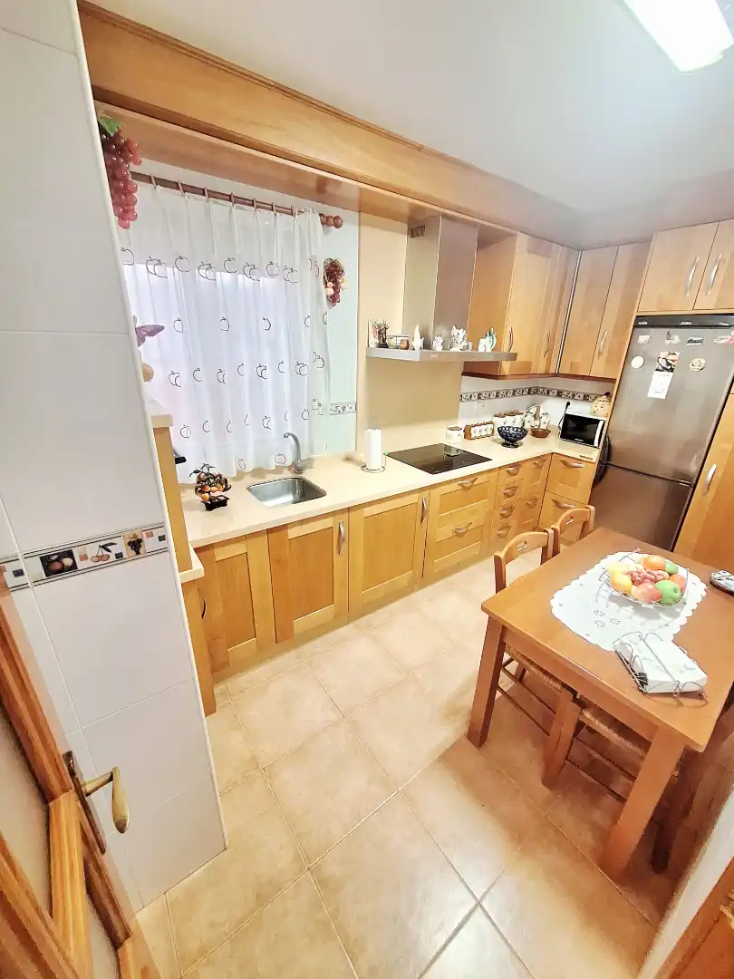 Flat with terrace for sale in Calle Jesús Alférez 23, imagen 2