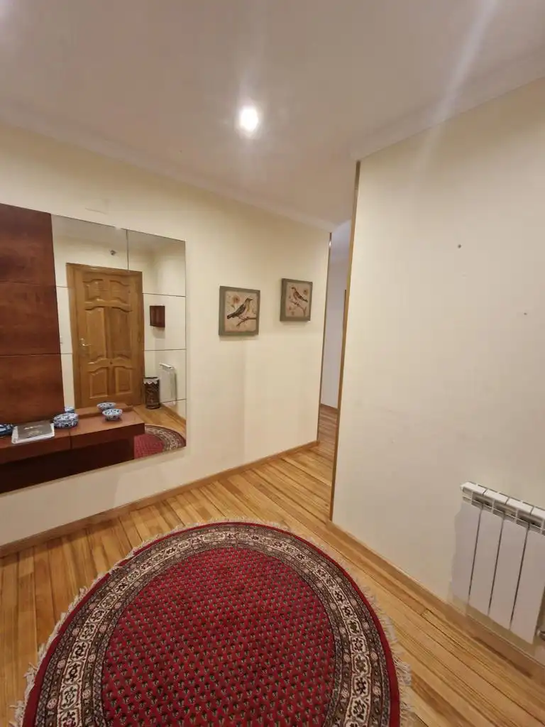 Piso en venta en Boiro con Calefacción, Parquet y Trastero
