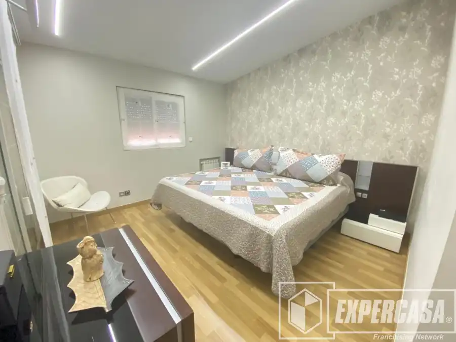 Bedroom of Houses for sale in Torrent  with Air Conditioner, Heating and Terrace
