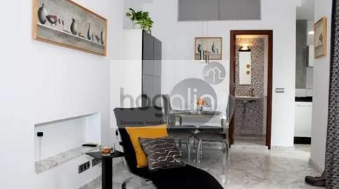 Photo 2 of Flat to rent in Cruz Roja, Sevilla