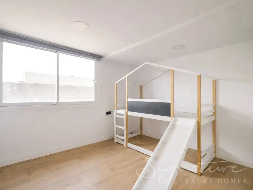 Penthouse mit Aufzug zur Miete in Calle Arago, imagen 34