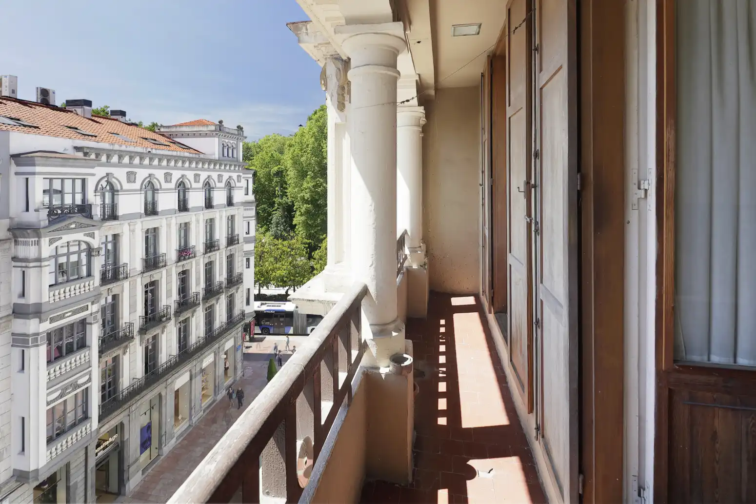 Terrassa de Pis en venda en Oviedo  amb Calefacció i Terrassa