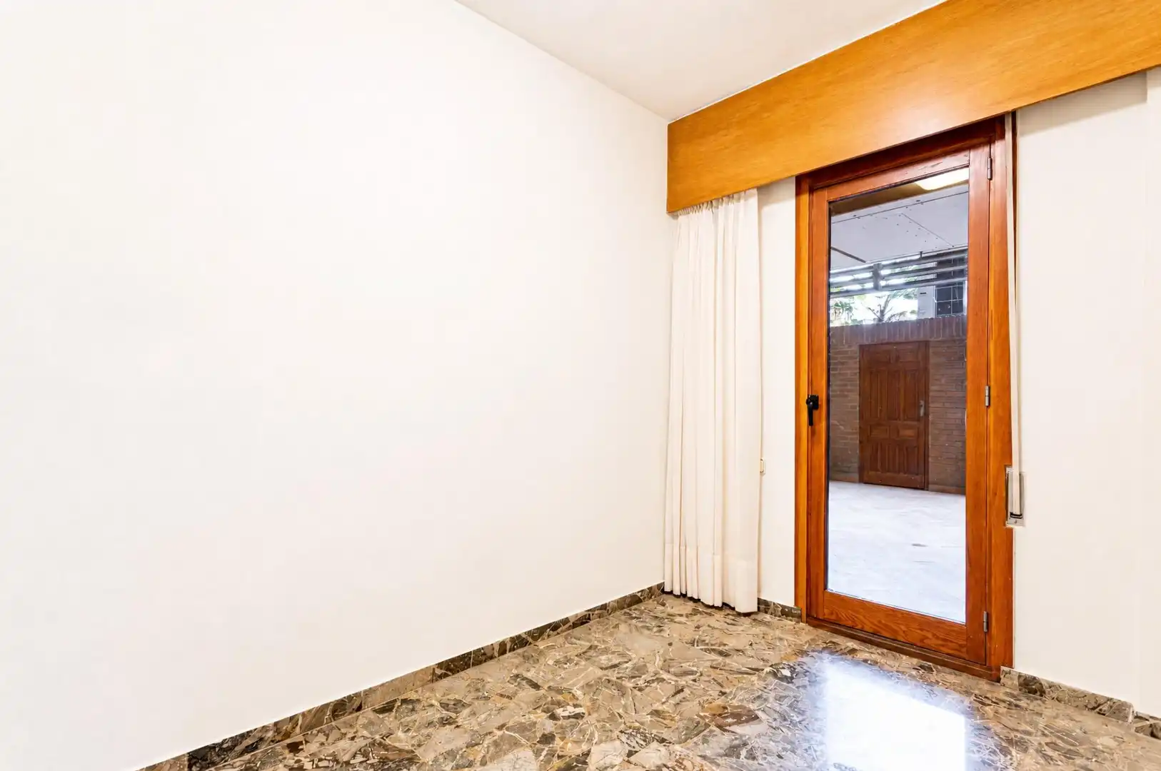 Piso de alquiler en Valencia con Aire acondicionado, Calefacción y Terraza