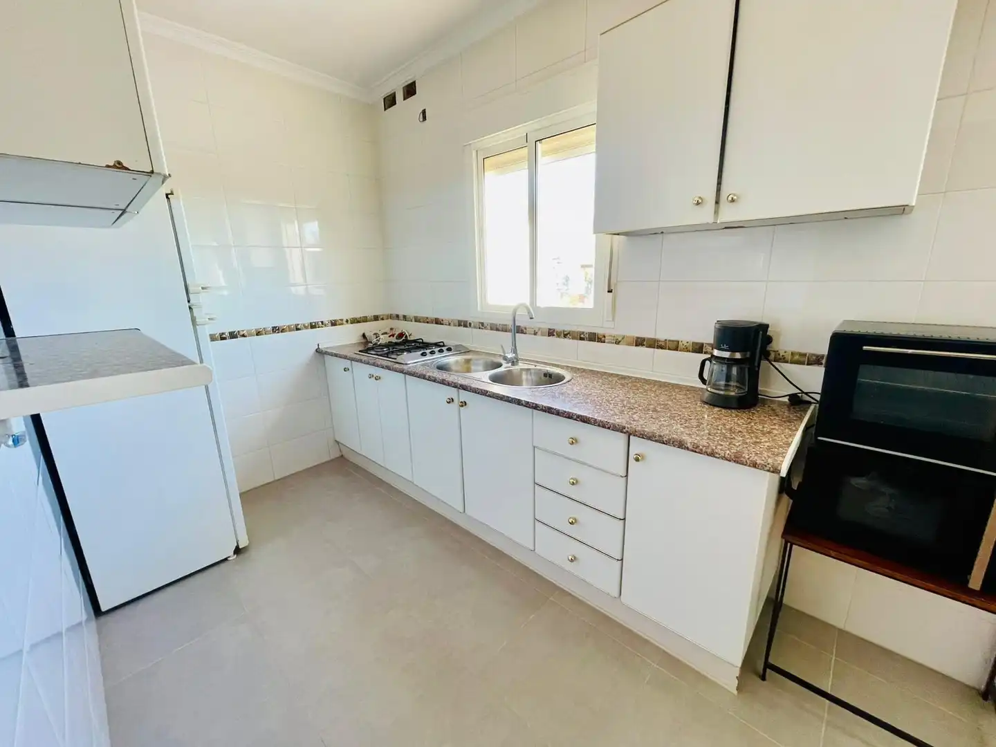 Cocina de Finca rústica en venta en Antequera con Jardín privado, Trastero y Piscina