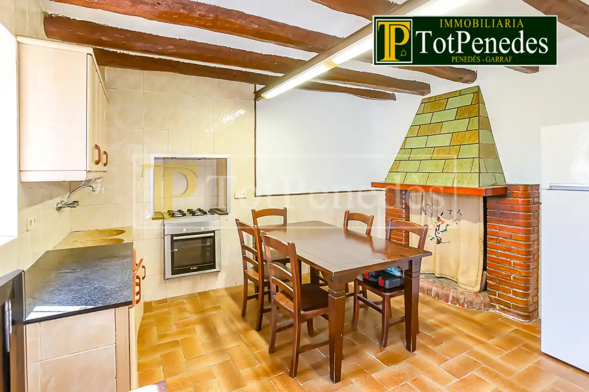 Cocina de Finca rústica en venta en Sant Martí Sarroca con Jardín privado, Trastero y Lavadora
