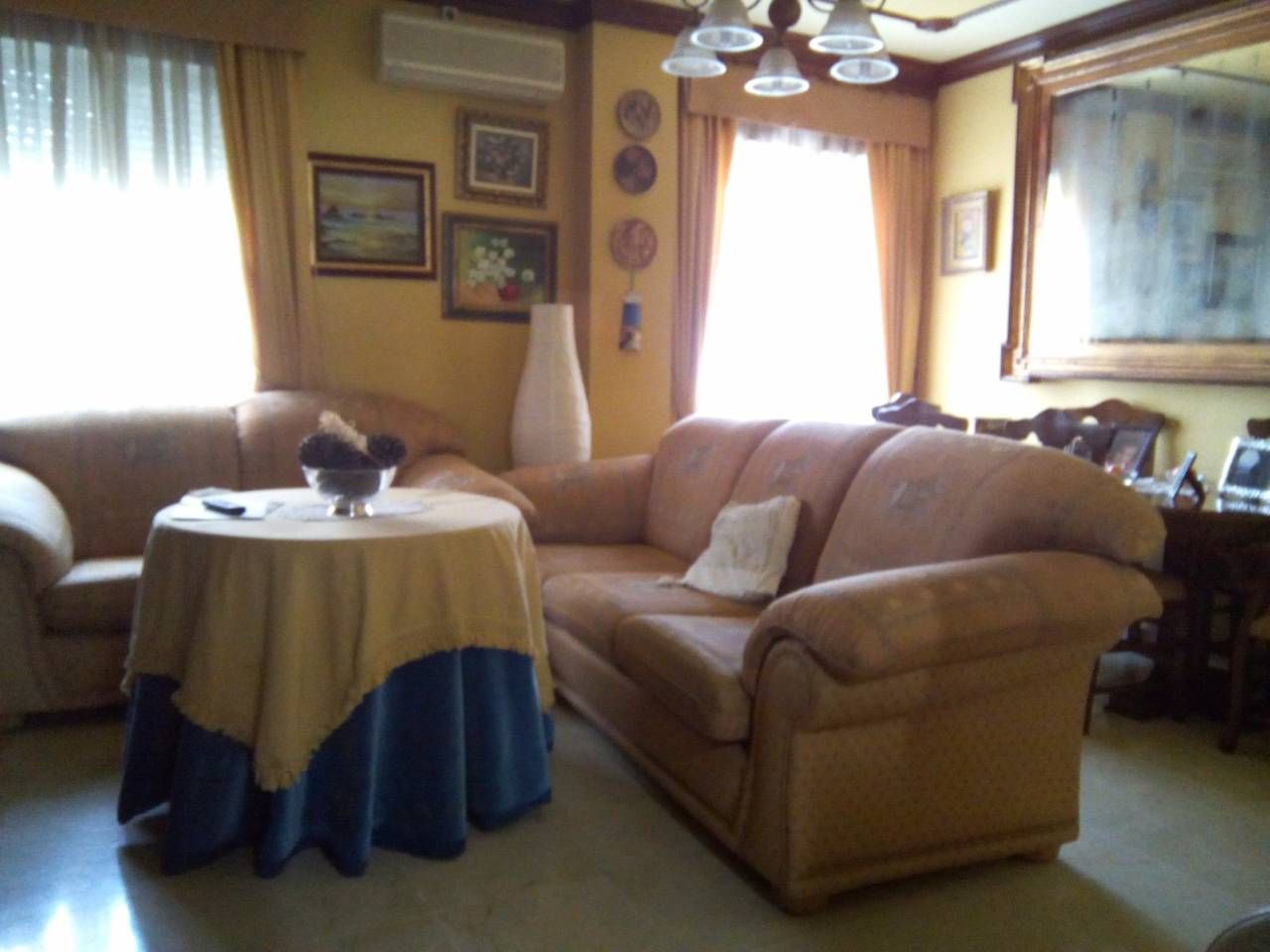 Living room of Flat for sale in Morón de la Frontera  with Terrace and Furnished