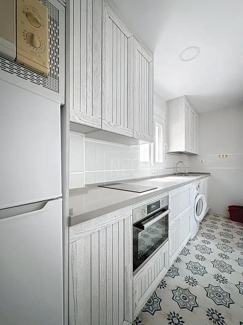 Kitchen of Flat for sale in Granada
