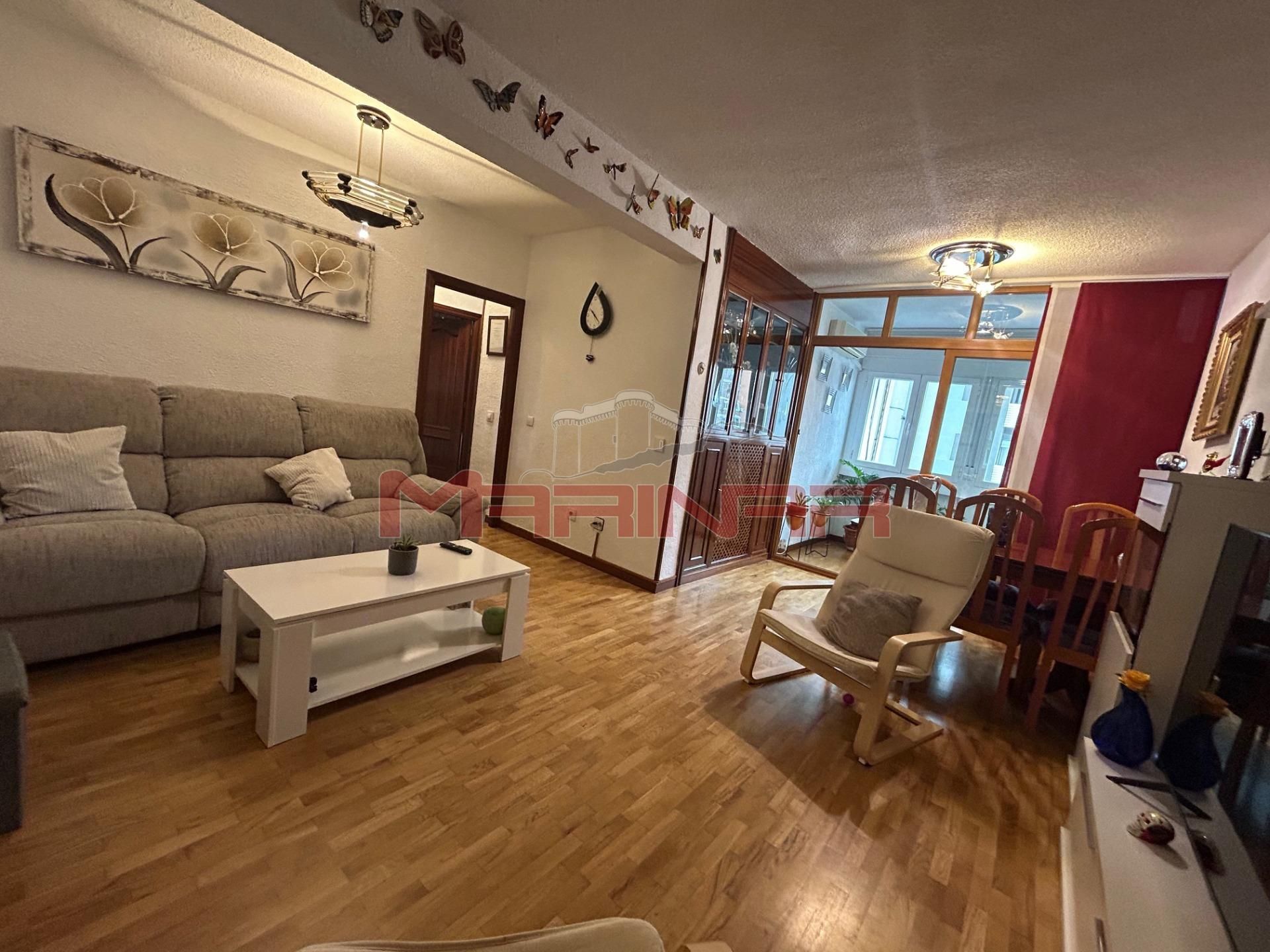 Sala d'estar de Pis en venda en Fuenlabrada amb Aire condicionat, Calefacció i Traster