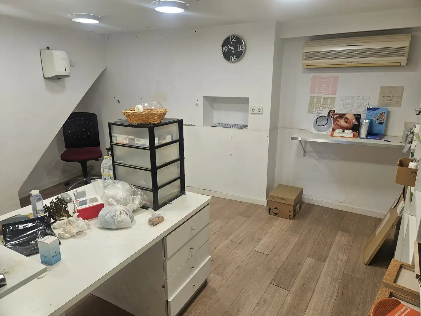 Houses for sale in Oliva  with Air Conditioner, Heating and Storage room