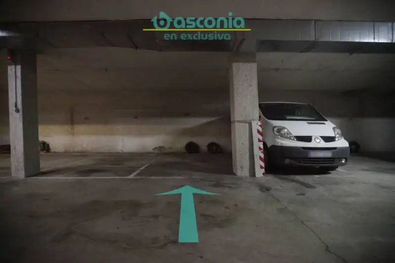 Einzelparkplatz zum Verkauf in Eleuterio Villaverde Etorbidea 6, imagen 4