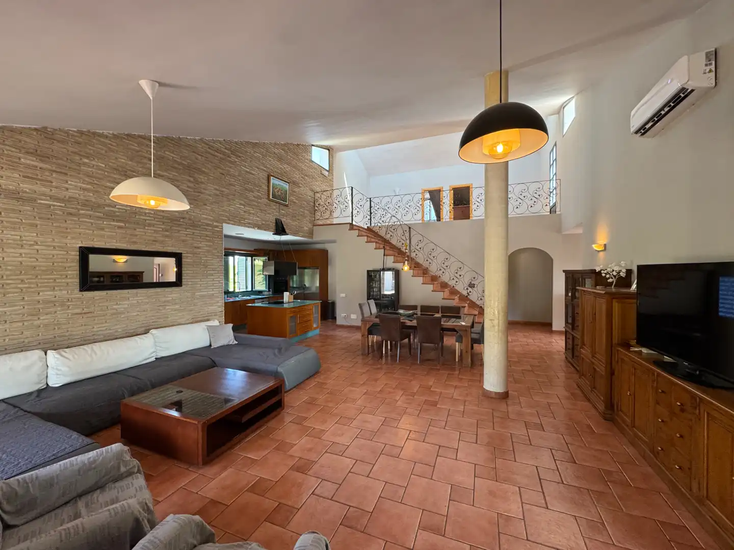 Chalet con terraza en venta en Calle Urba Coto Riñales 119, imagen 63