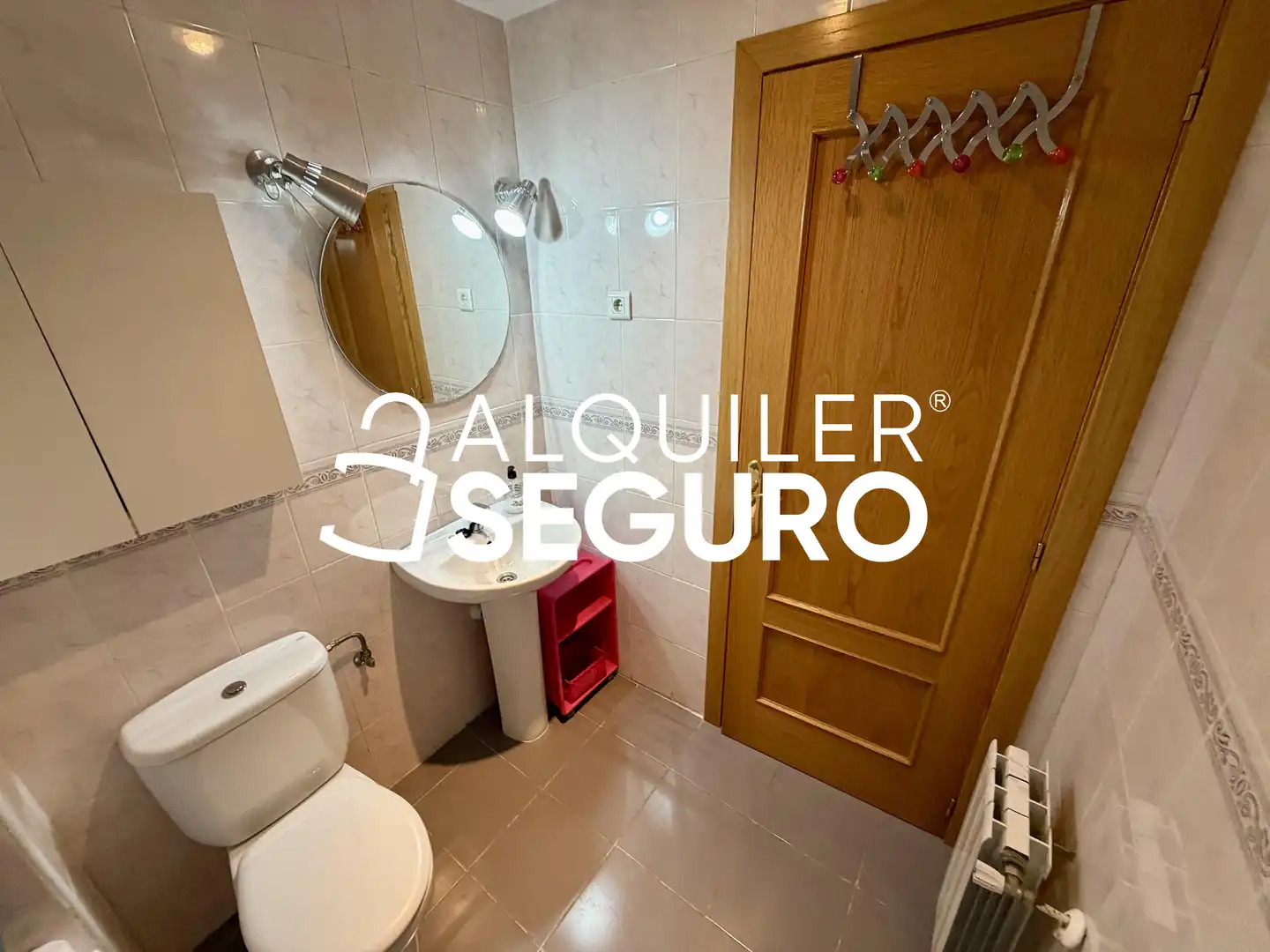 Baño de Piso de alquiler en Madrid con Aire acondicionado, Calefacción y Piscina
