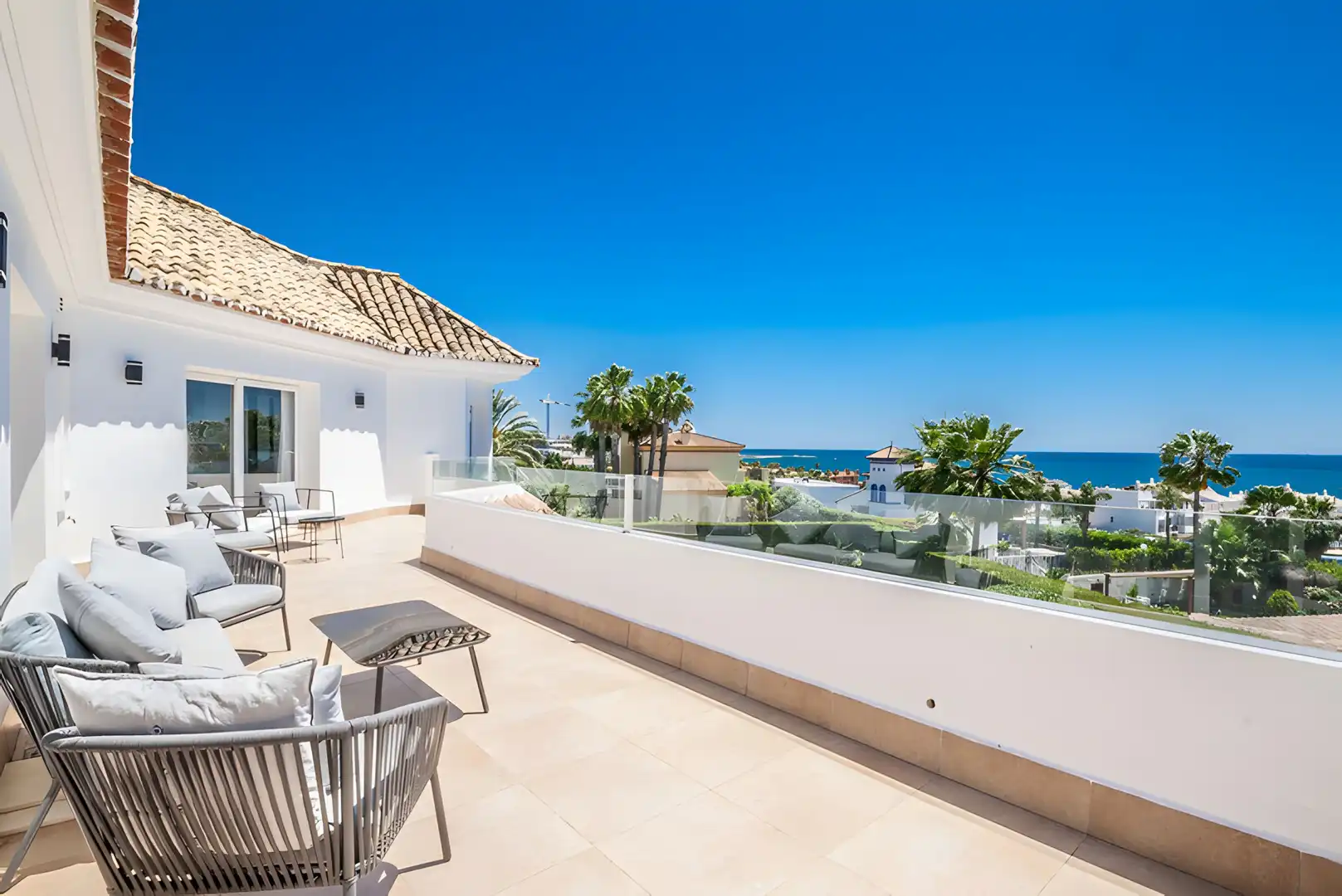 Casa amb piscina en venda a Estepona Pueblo