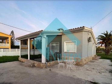 Chalet con jardín en venta en El Grao