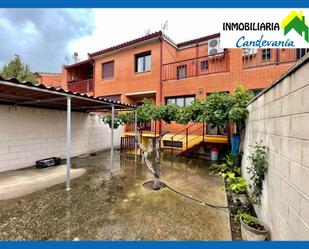 Exterior view of Single-family semi-detached for sale in Gurrea de Gállego  with Air Conditioner, Terrace and Balcony