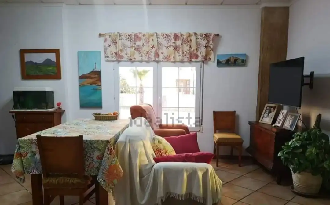 Menjador de Apartament en venda en La Manga del Mar Menor amb Aire condicionat, Jardí privat i Moblat
