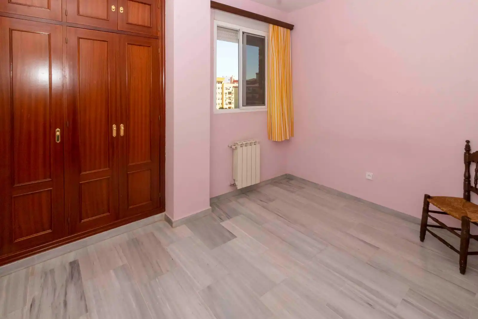 Flat for sale in Valdepasillas - La Paz - Huerta Rosales