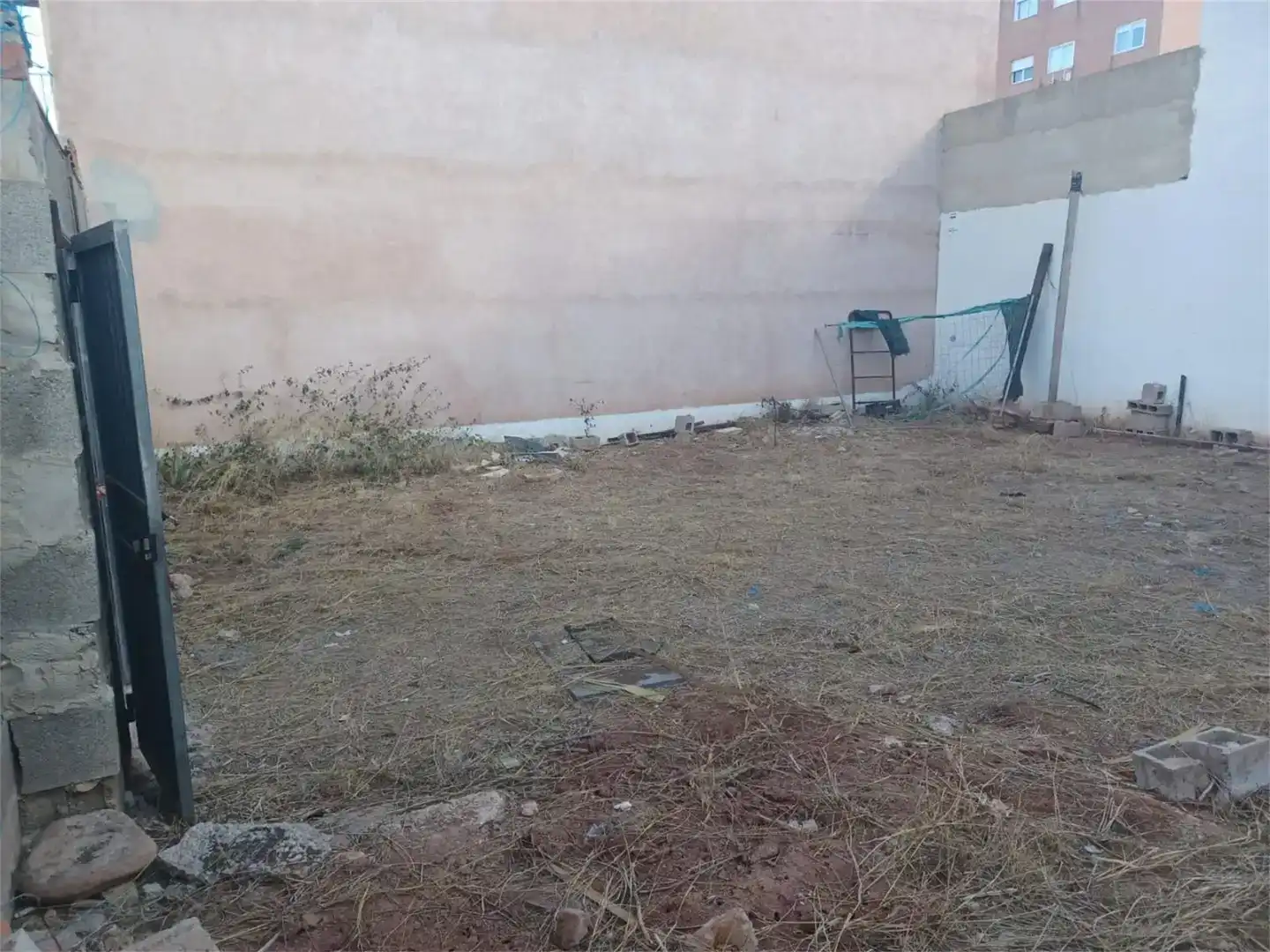 Terreno en venta en Faura