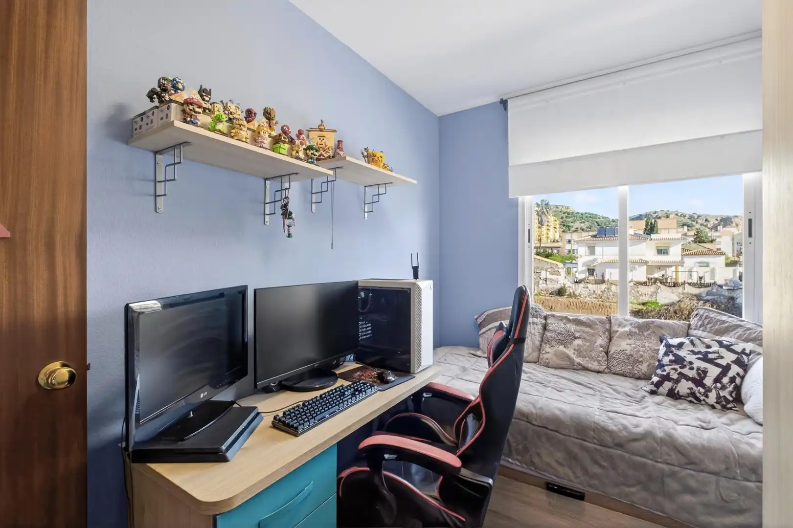 Habitación de Piso en venta en Málaga con Piscina comunitaria
