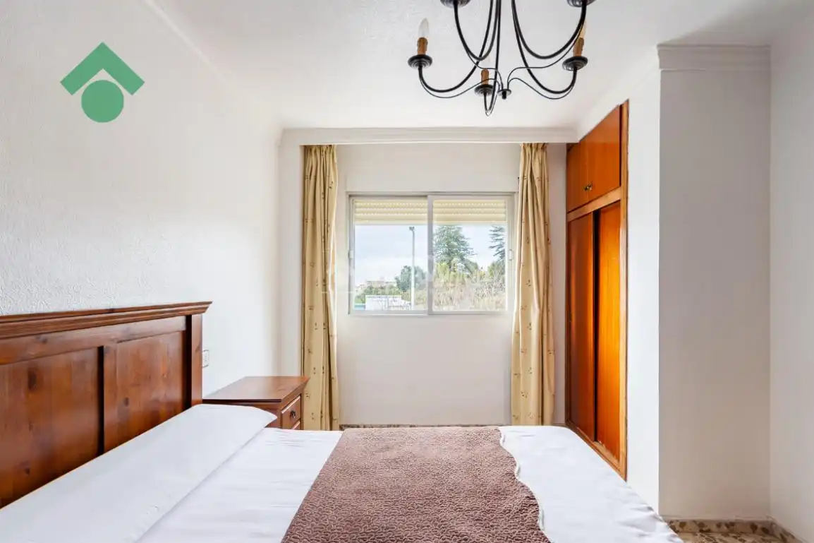 Schlafzimmer von Wohnung zum Verkauf in Almuñécar mit Möbliert und Balkon