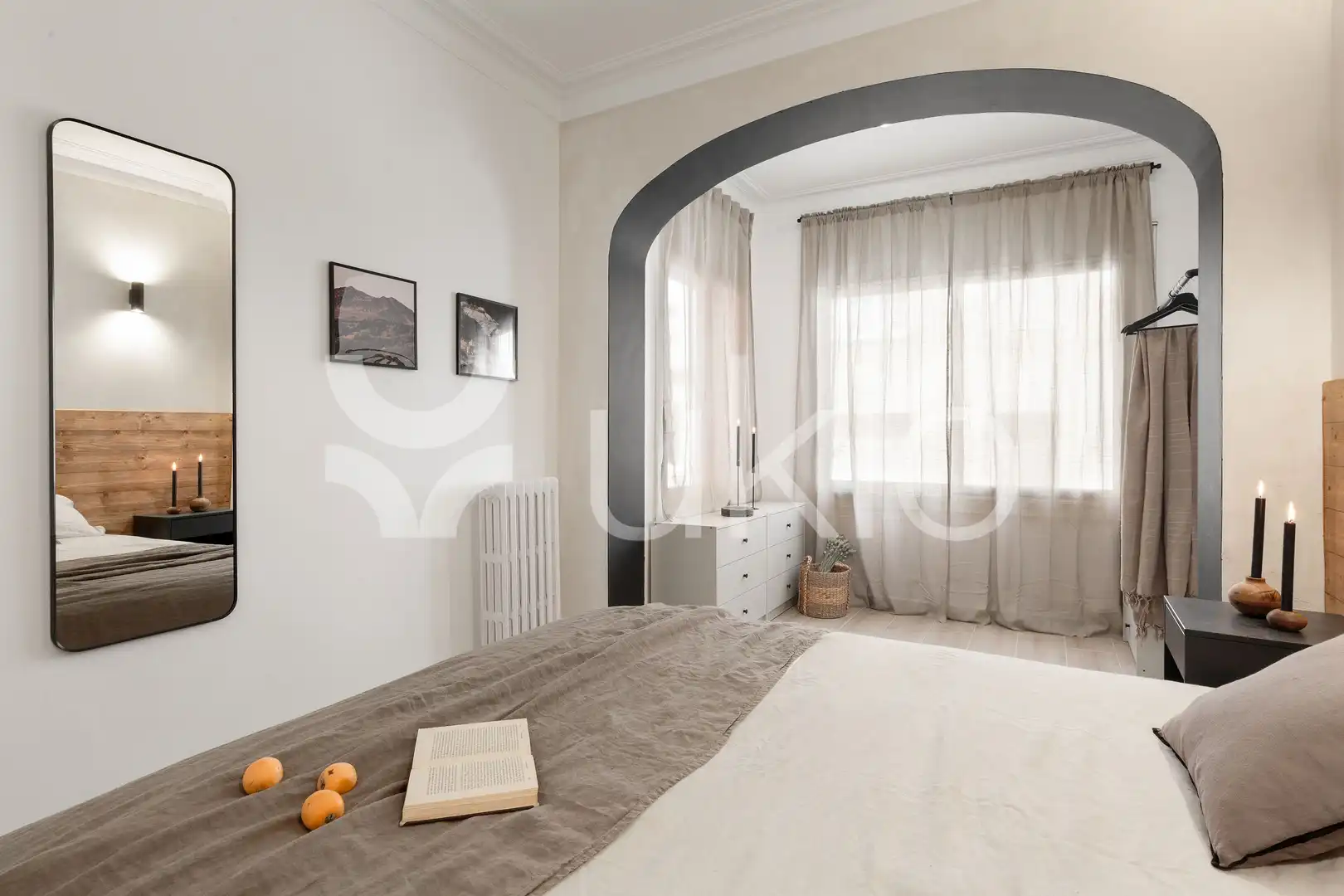 Habitación de Apartamento de alquiler en Barcelona con Calefacción, Amueblado y Horno