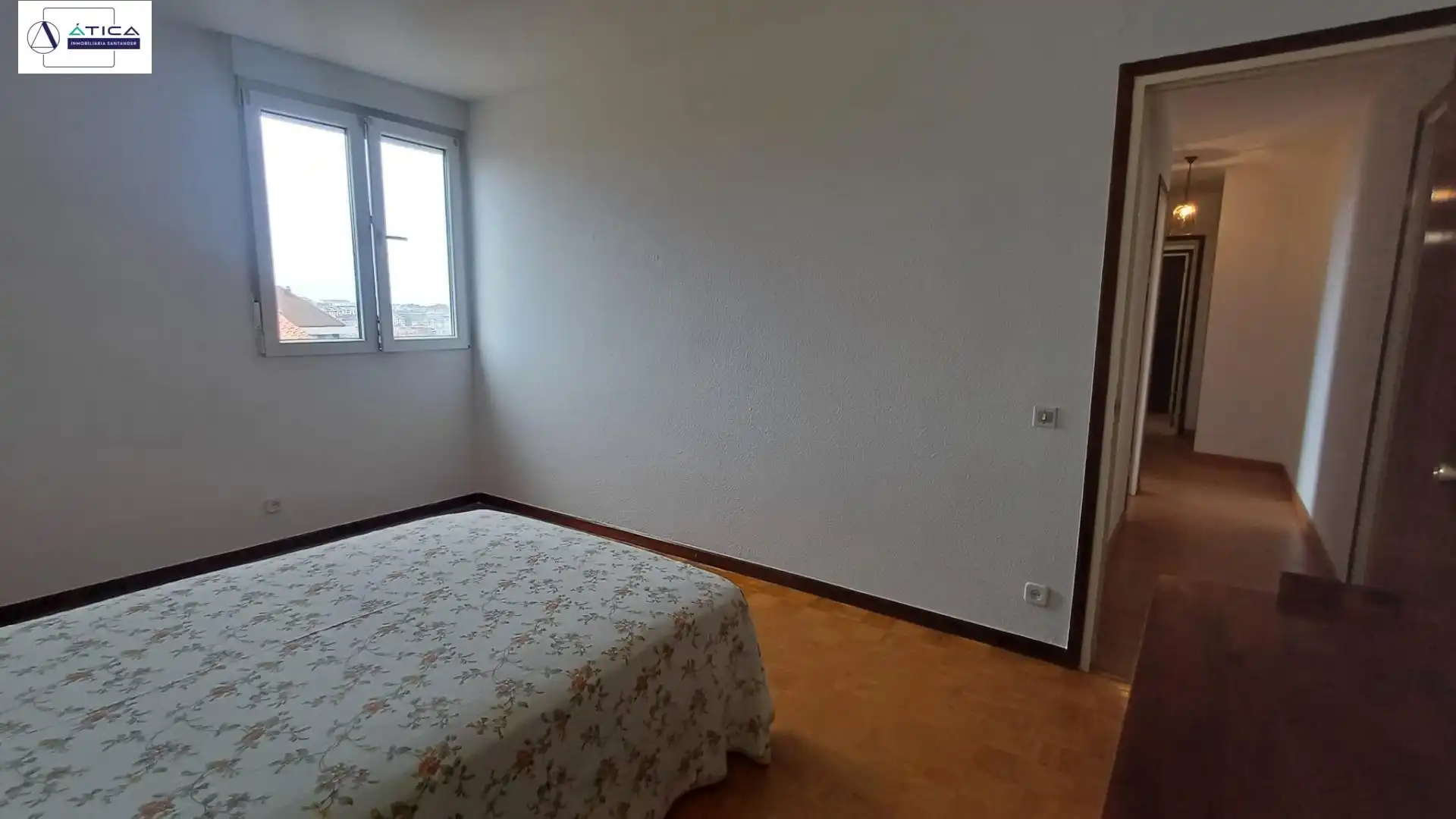 Bedroom of Flat for sale in Santander  with Parquet flooring and Terrace