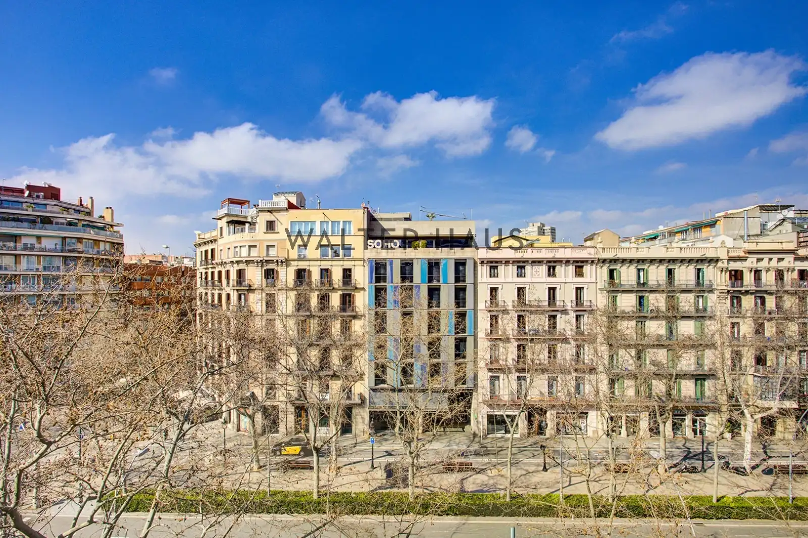 Vista exterior de Piso en venta en Barcelona con Aire acondicionado, Calefacción y Terraza